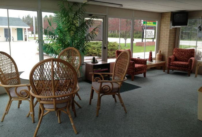 Northwinds Motel (Hunts Motel) - From Web Listing (newer photo)